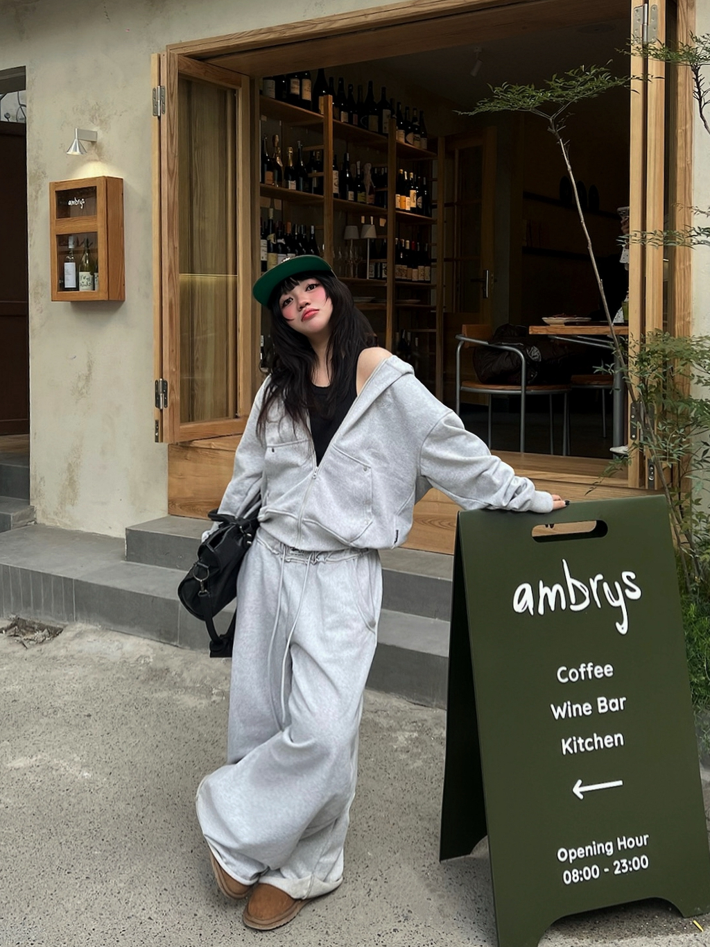 Top 9 Áo Hoodie Nữ Nỉ Chân Cua Đáng Mua Nhất 2026