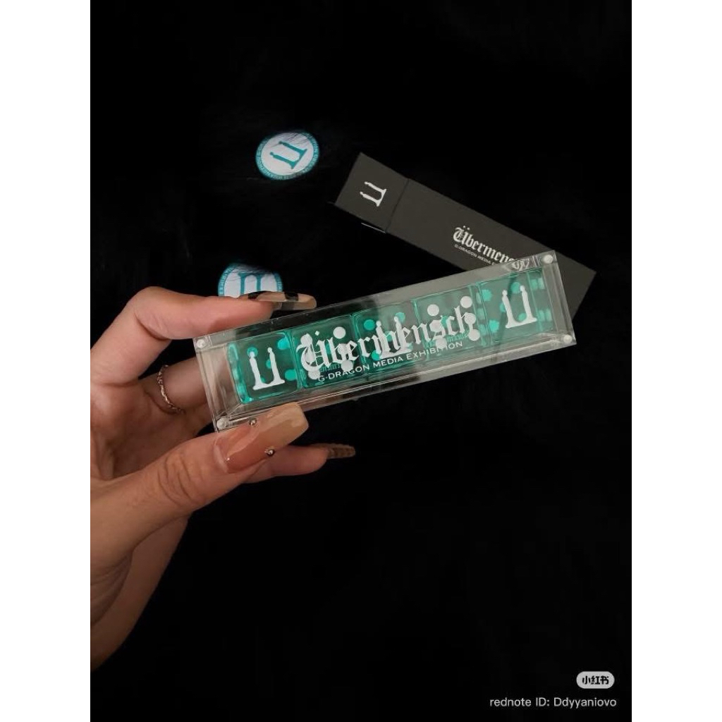 GDRAGON DICE SET goods pick up triển lãm thái lan