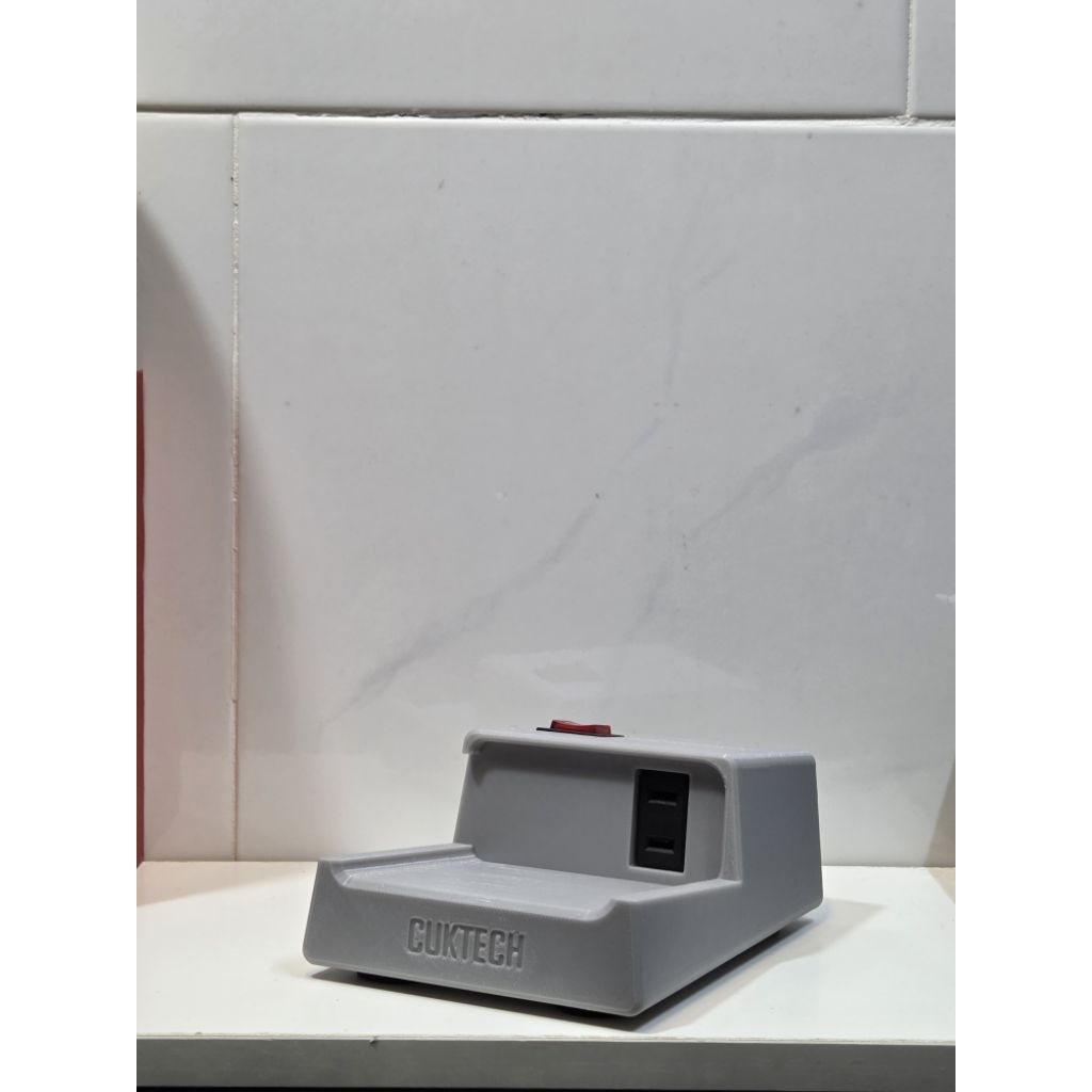 Đế Cuktech 10 Ultra có công tắc (nằm) Ver2