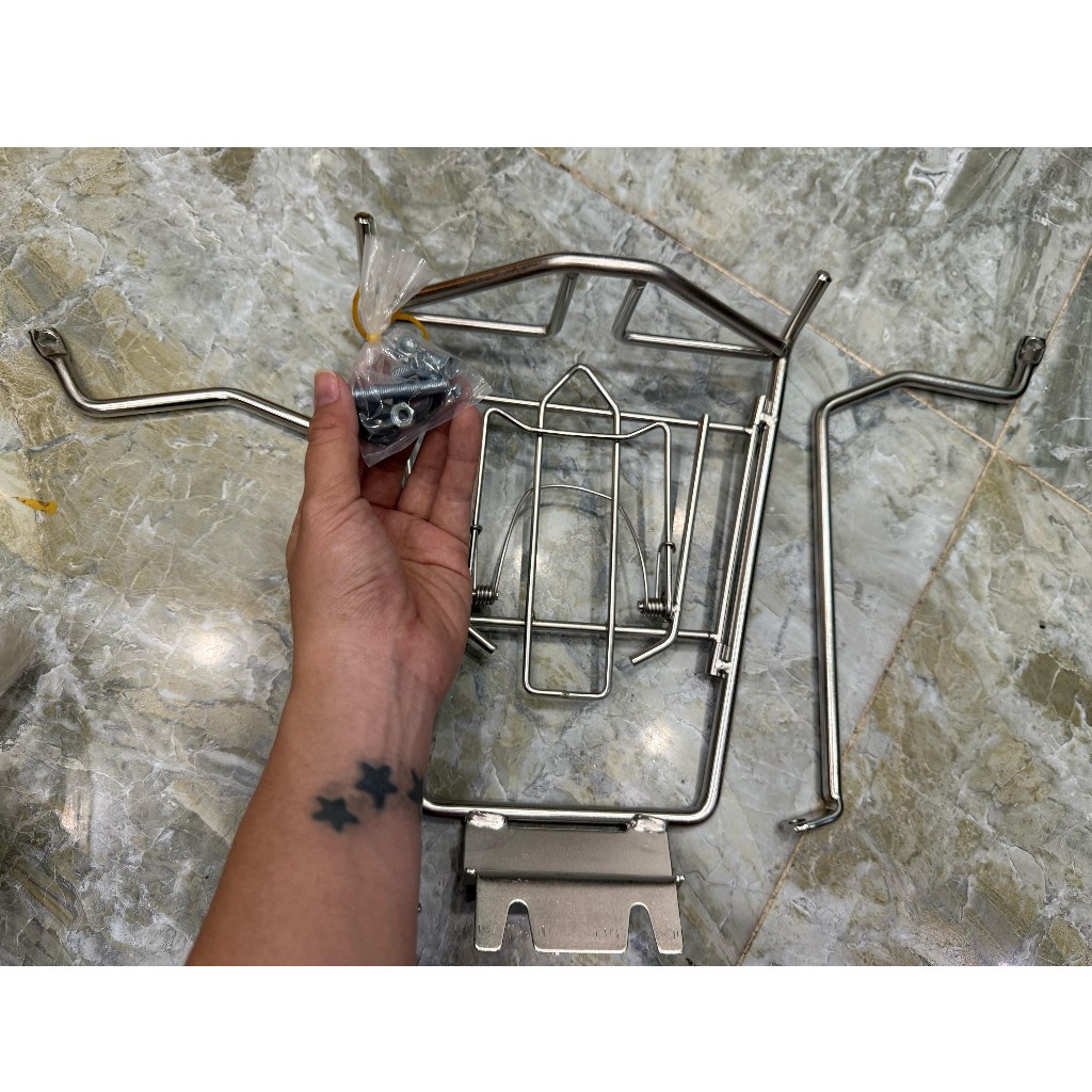 Baga giữa inox 10ly xe PCX dòng 125i 150i đời 2022 đến 2025 có kèm theo phụ kiện lắp.