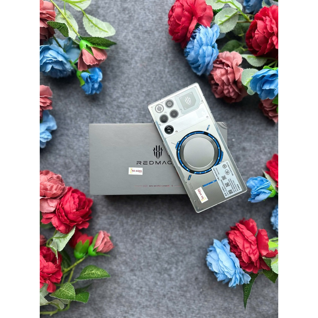 ZTE Nubia Red Magic 11 Pro Plus 5G (Snapdragon 8 Elite Gen 5)