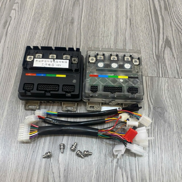 IC VOTOL 30S – kèm dây giắc – dùng cho xe điện