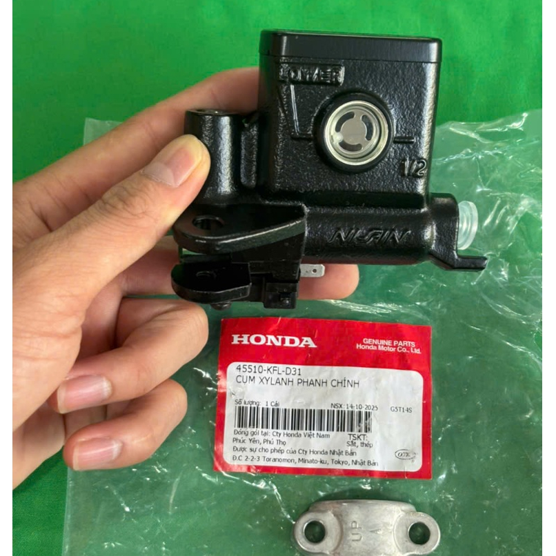 Cụm Xy Lanh Phanh Chính Xe Future Neo, Fu 2 MÃ 45510-KFL-D31