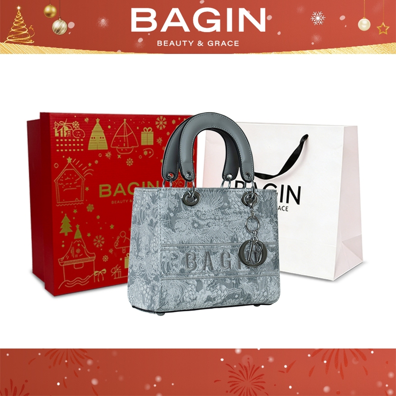 BAGIN Túi Xách Nữ Dáng Vuông Họa Tiết Thêu Nổi Tặng Kèm Charm Và Dây Đeo Đón Tết Tặng Quà Năm mới