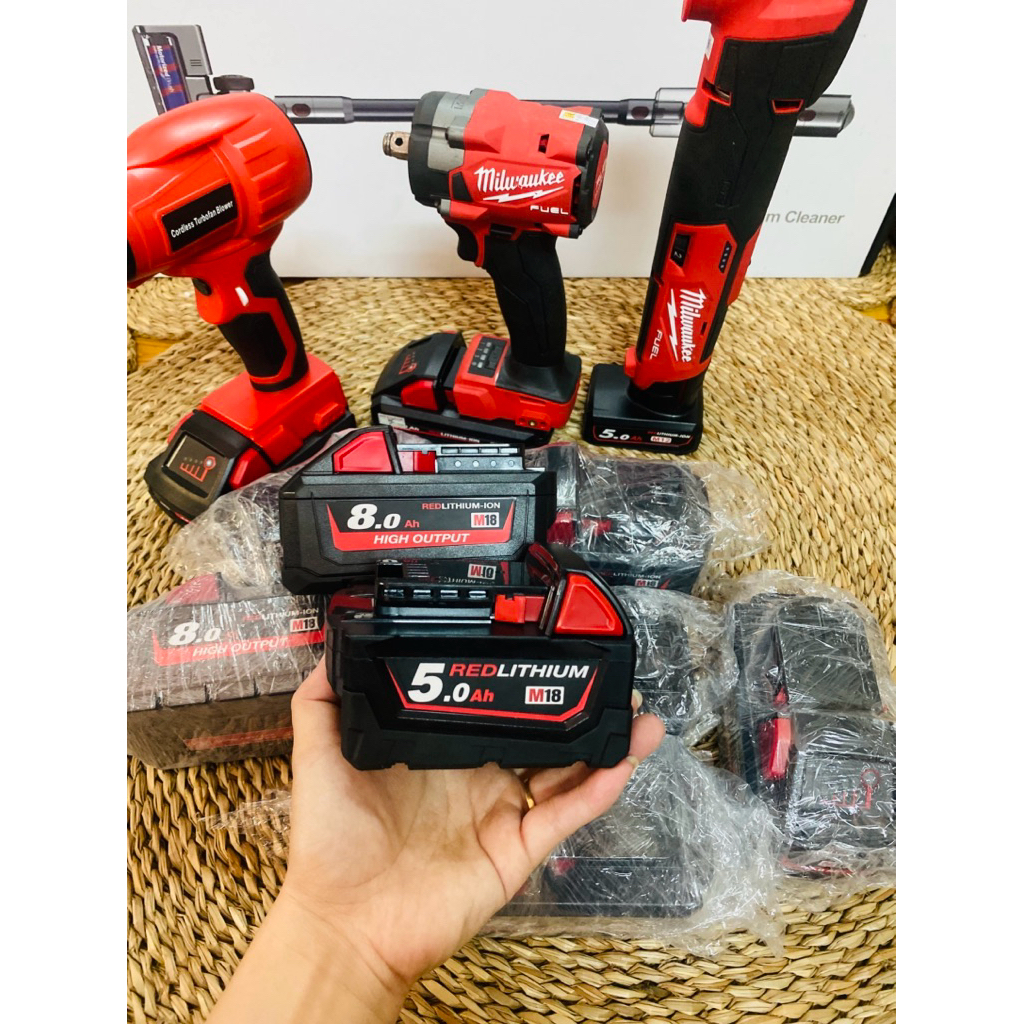 Pin Milwaukee đóng mới M12-M18 Dùng cho Máy chính hãng Milwaukee  Nguồn sạc 220v(4A-5A-8A)