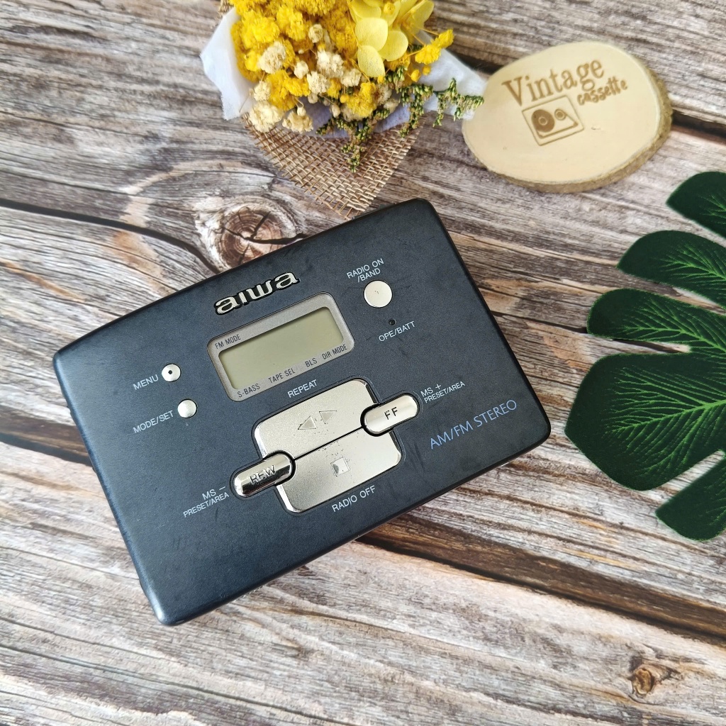 Máy nghe nhạc radio cassette Aiwa RX470