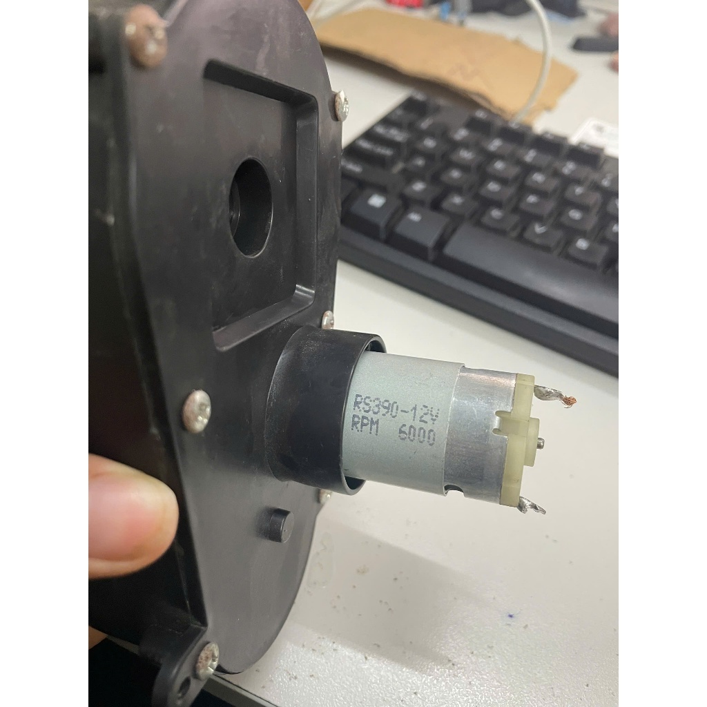 Động cơ lái xe ô tô điện 6 bánh g63 RS 390-12V