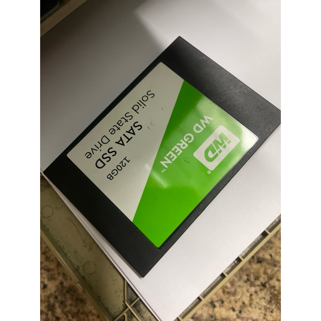 ổ ssd 2.5 120gb wd green sức khoẻ good 70%