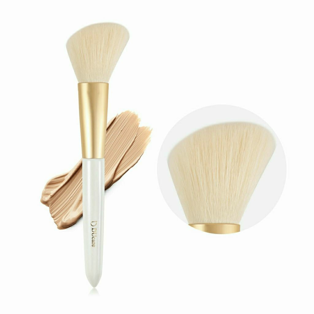 thanh lí cọ phấn tạo khối má Ducare