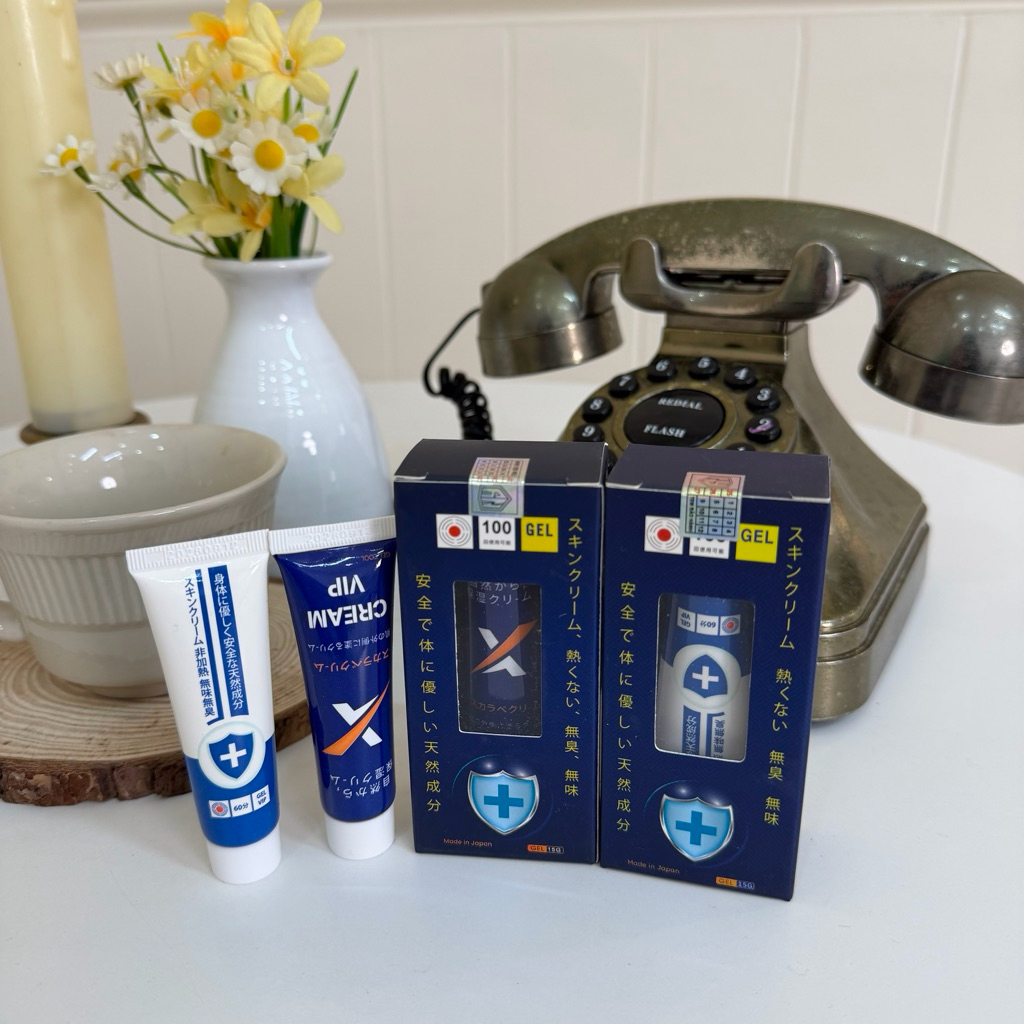 Bộ Kem Dưỡng Trắng Da Mặt Face White skin cream Vip White kèm serum dưỡng trắng da mặt Vip White