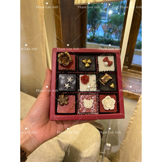 HỘP QUÀ TẶNG SOCOLA VALENTINE V 9 VIÊN DECOR TONE ĐỎ