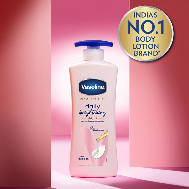 Vaseline Sữa Dưỡng Thể Healthy Bright Daily Brightening 48HR 725ml- Cấp Ẩm Cho Da Mềm Mại | BigBuy360 - bigbuy360.vn