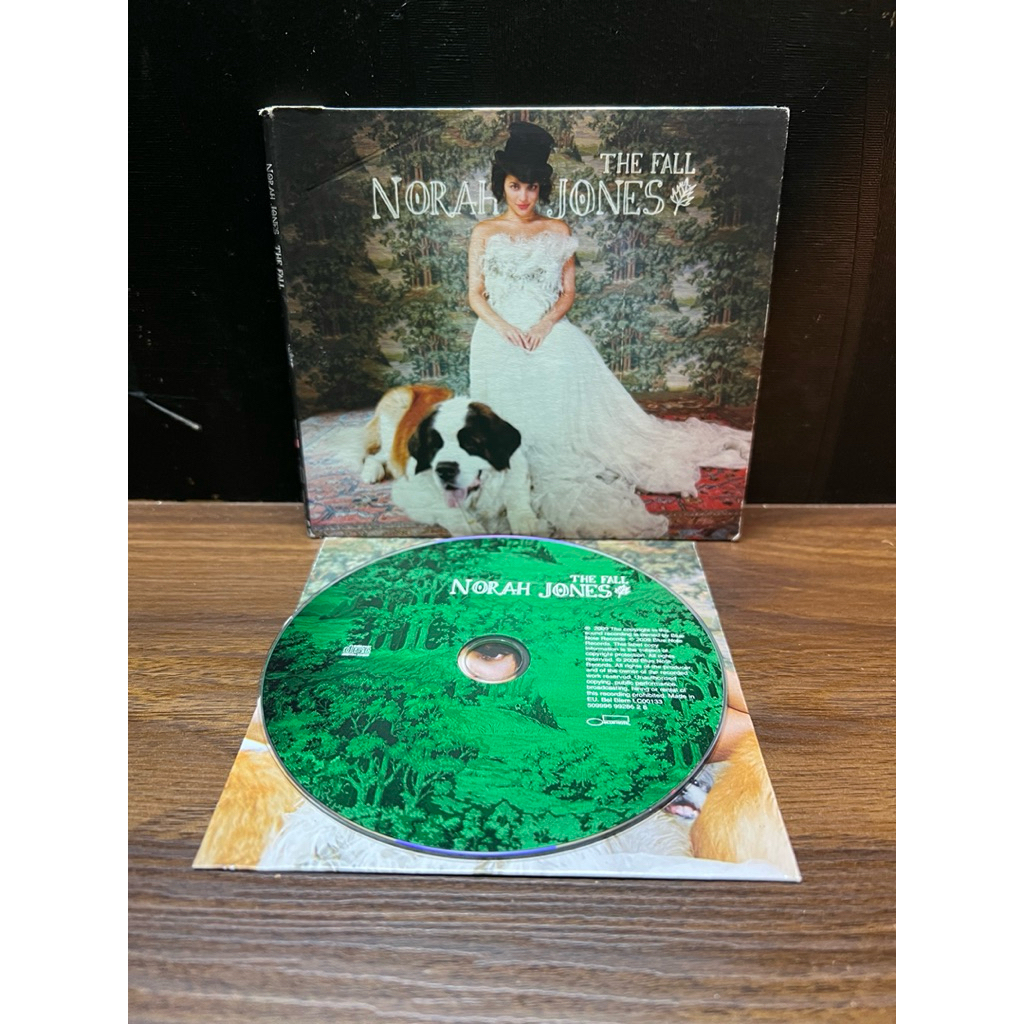 ĐĨA CD - Album "The Fall" của Norah Jones