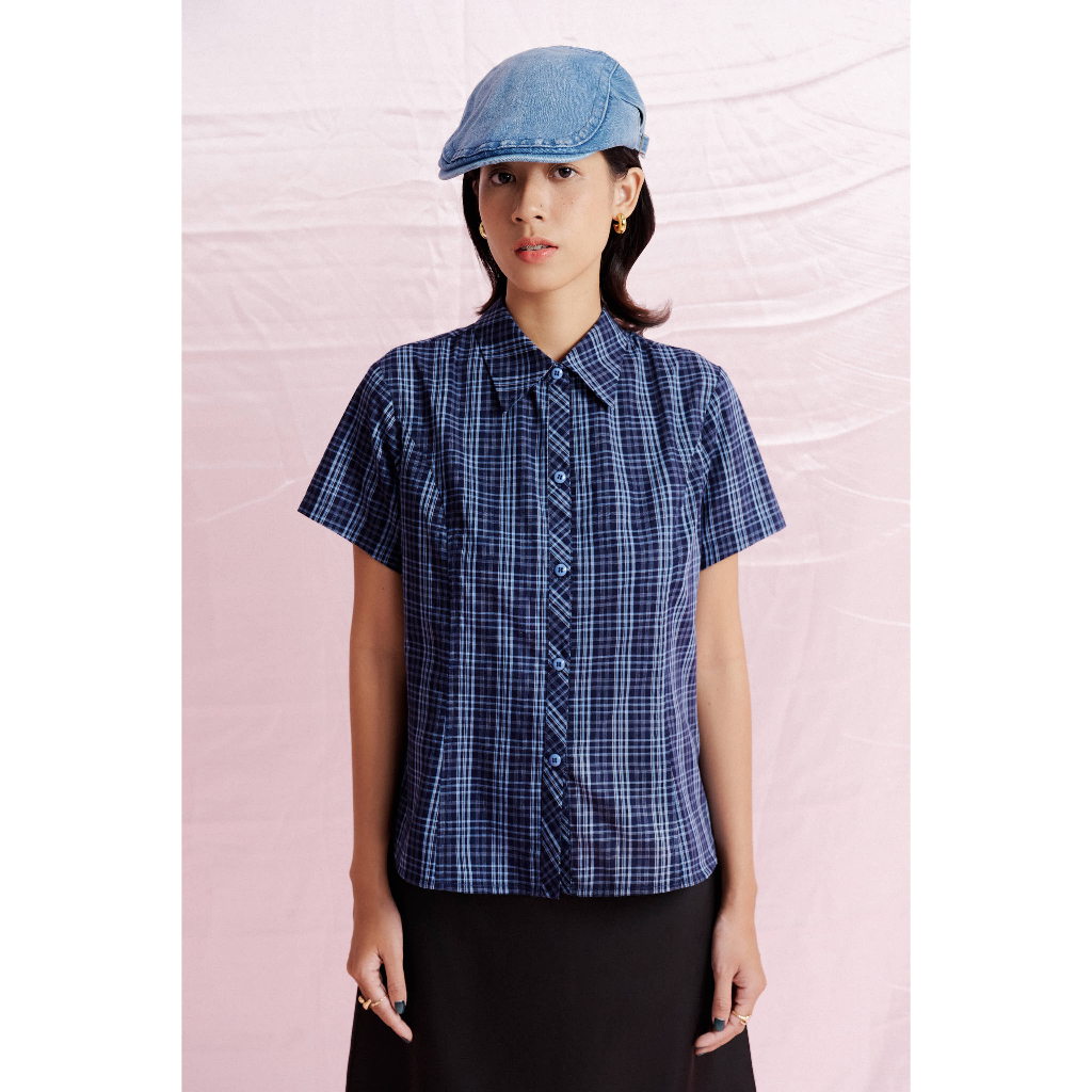 LIBÉ WORKSHOP - Áo sơ mi dáng ôm tay ngắn họa tiết caro 7426