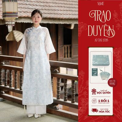 TẶNG LÌ XÌ - Áo Dài Tết YAME Hai Tà Vải Tơ Crep Xanh Nhạt Dệt Họa Tiết Đính Nơ Ruy Băng Gấm YAD858