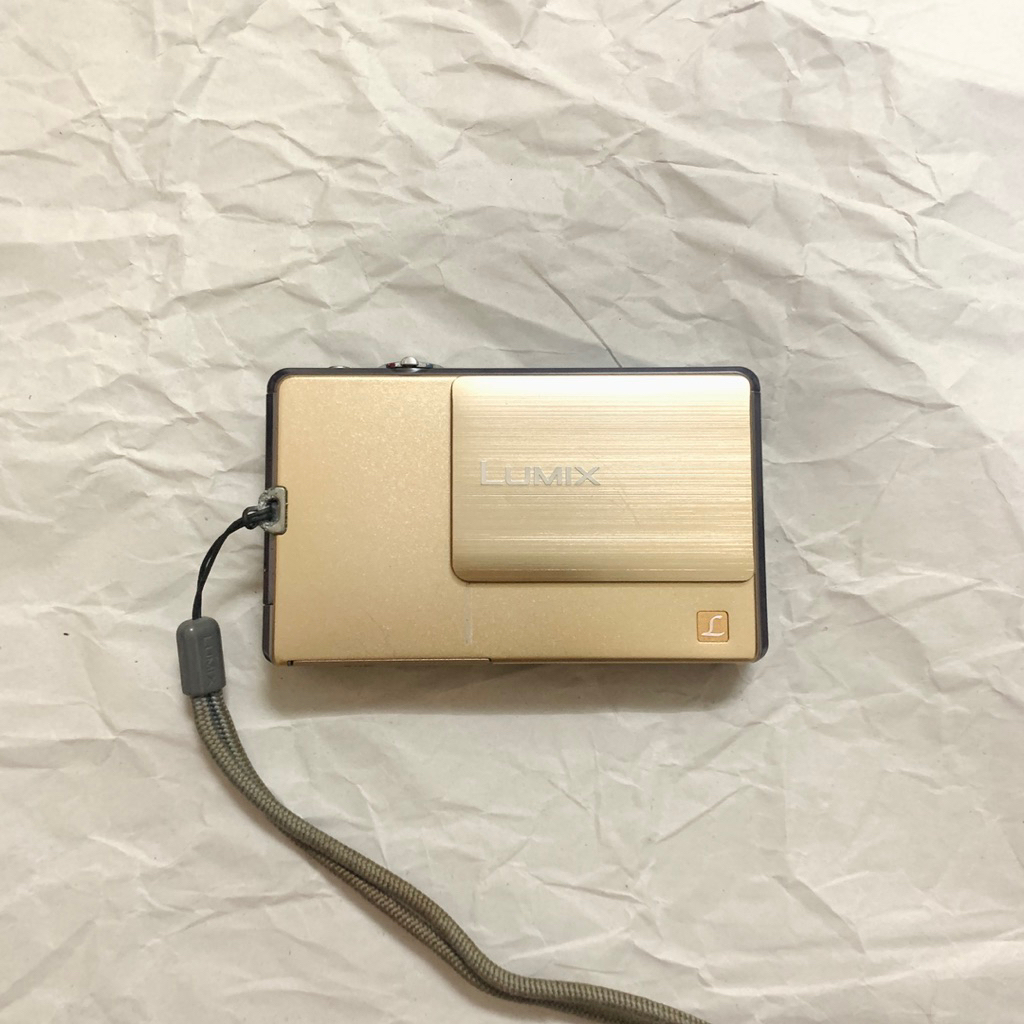 Máy ảnh Panasonic Lumix DMC-FP3 nắp trượt cảm ứng