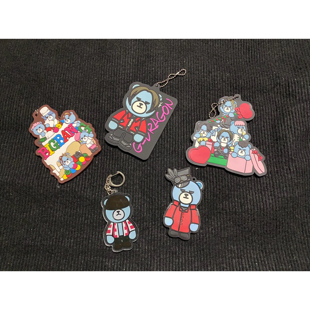 Bigbang offical goods set 5 móc khóa Krunk .. như hình.