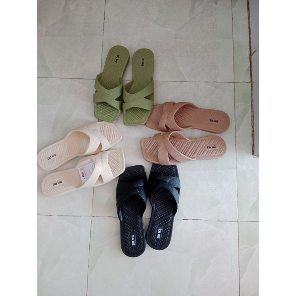 dép quai ngang dành cho nữ mang êm chân chóng trơn trượt đi làm đi chơi thoải mái cả ngày dể chiệu siêu nhẹi