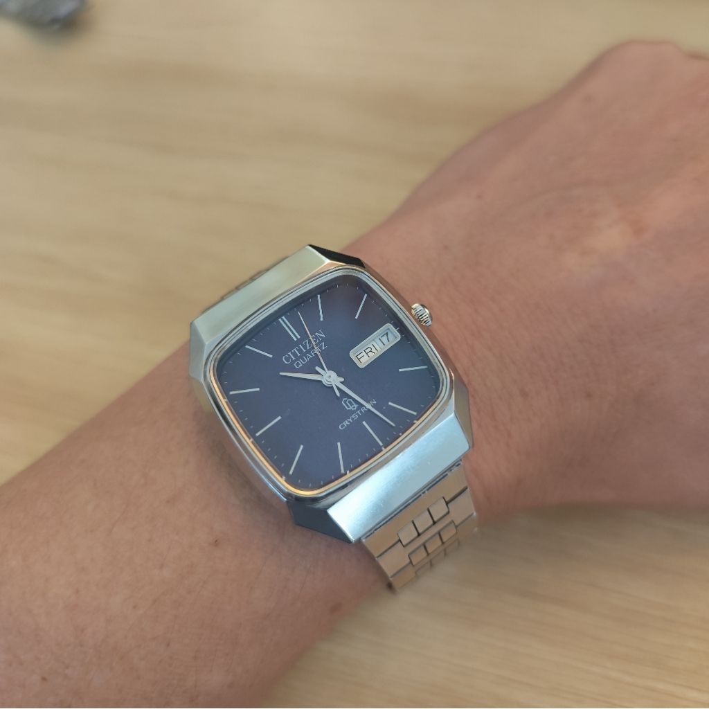 Đồng hồ nam Citizen, phôm tank, size 33x39.