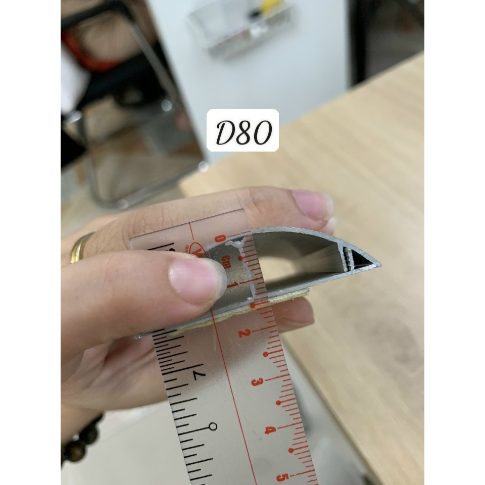 Nẹp nhôm bán nguyệt D80, nẹp luồn dây điện D80. Dài 2m/Thanh