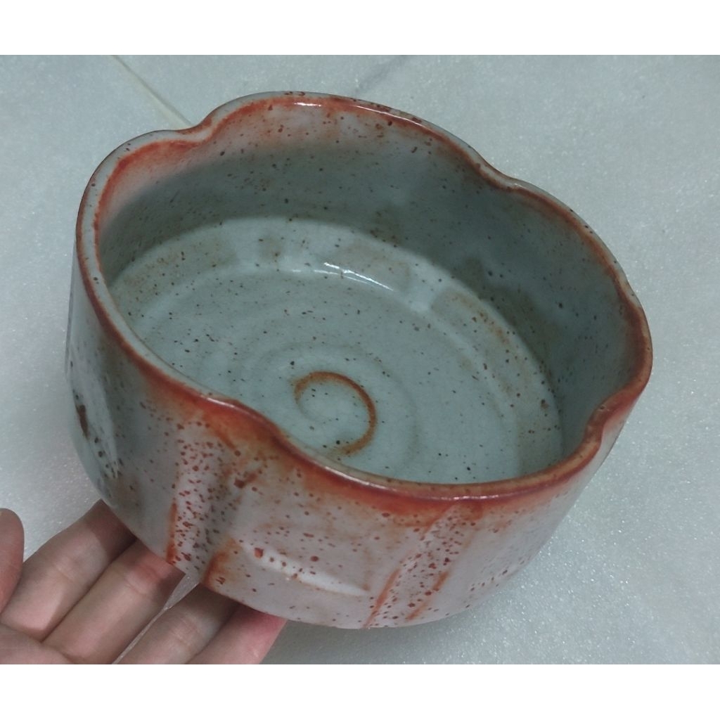 chawan shino- bát đánh matcha (gốm sứ Nhật).