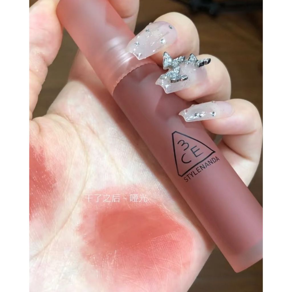 (GIAO HỎA TỐC 4 GIỜ) Son kem lỳ 3CE Blur Water Tint Laydown