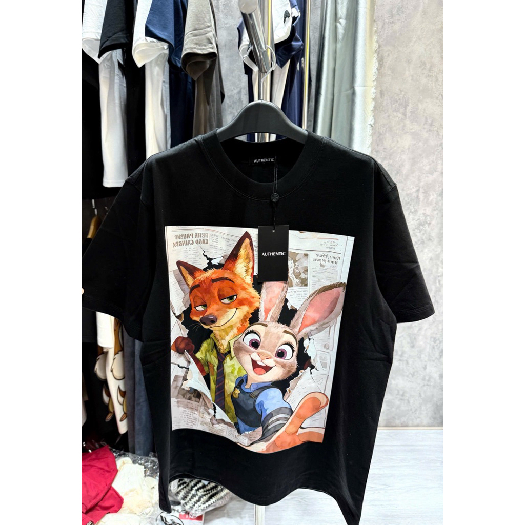 Áo phông chất cotton 2 chiều in hoạ tiết thỏ và cáo - chipstore