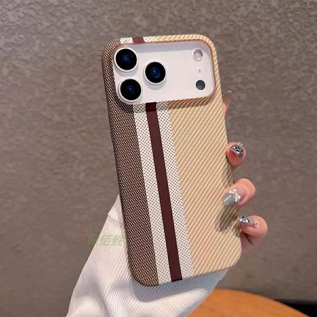 Ốp lưng 11 thường đã độ vỏ 17pro