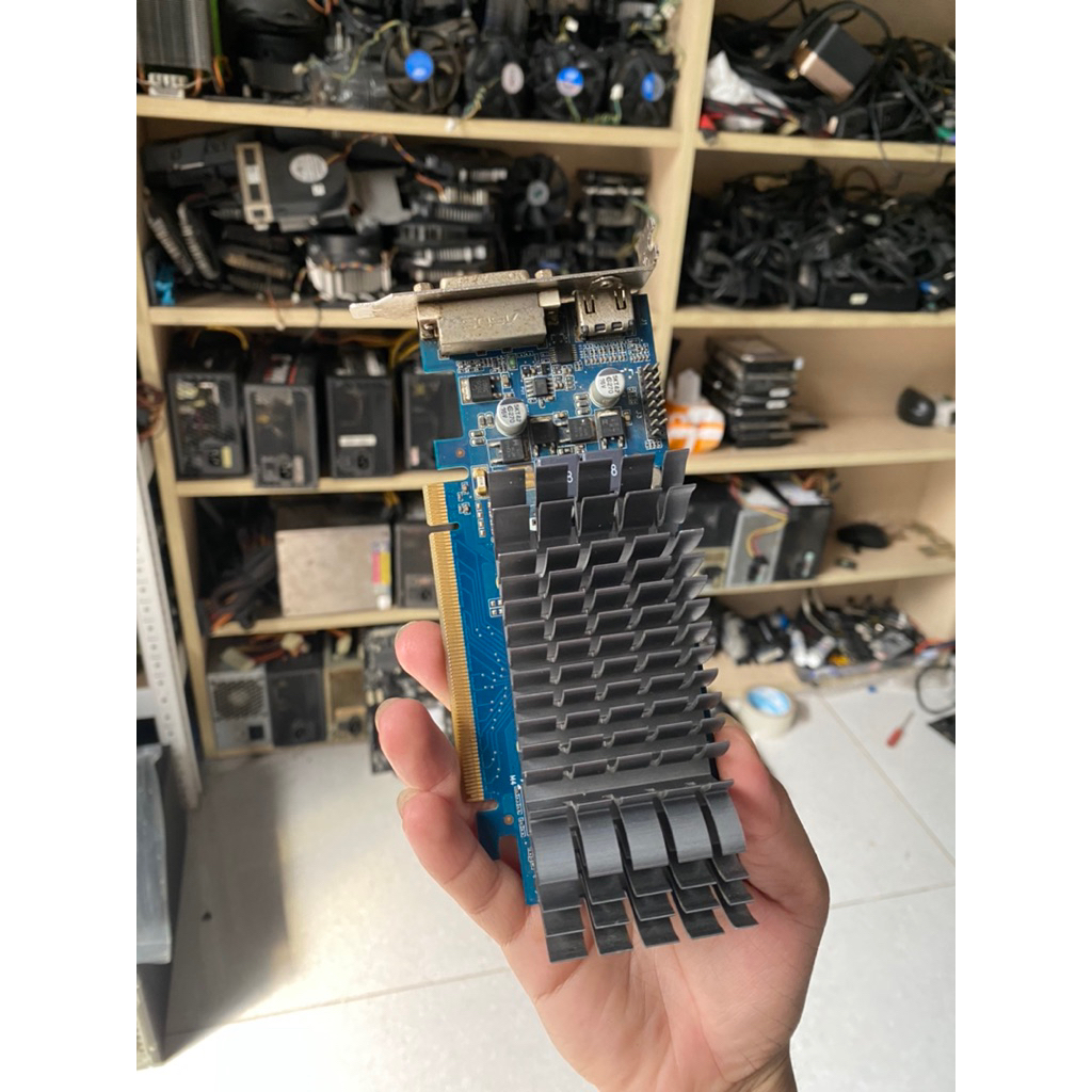 Card Màn Hình Gigabyte GV-N210D3 (rev. 1.0)