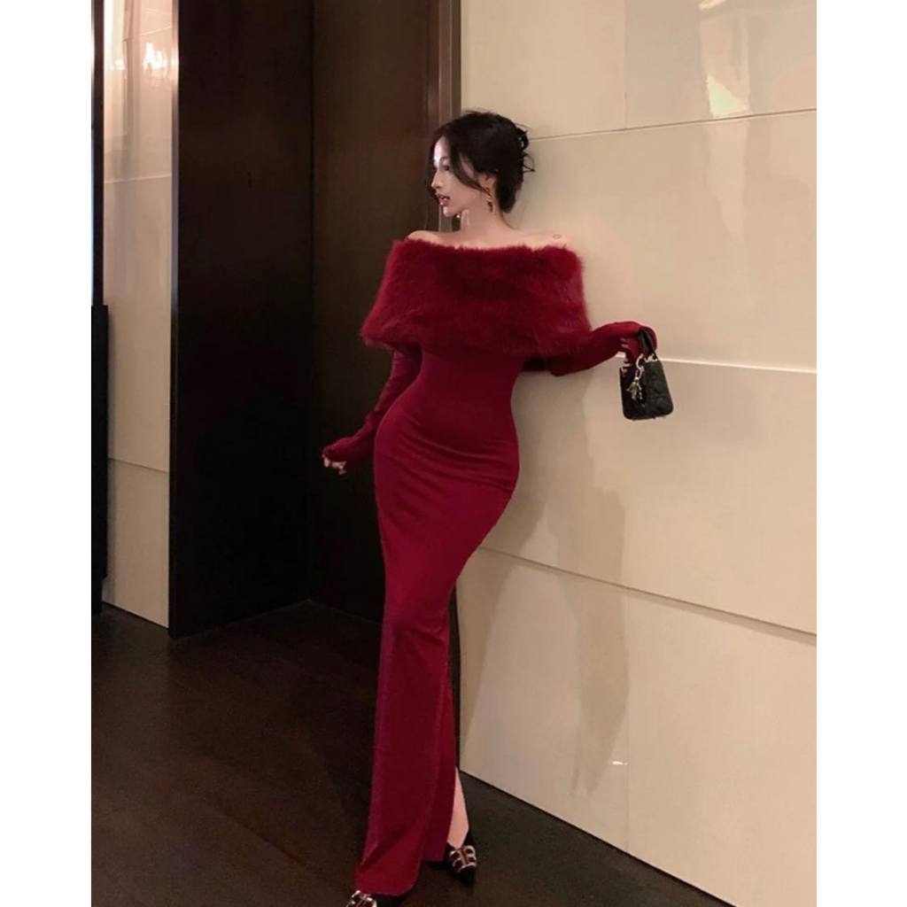 Váy trễ vai rib trễ vai lông đỏ Sutrae Eclipse Clothing