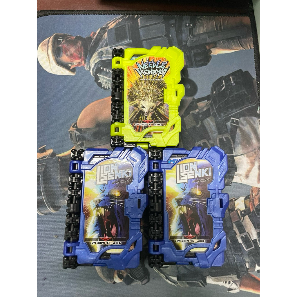 [BANDAI] Dx Saber ITEM Kamen Rider Saber