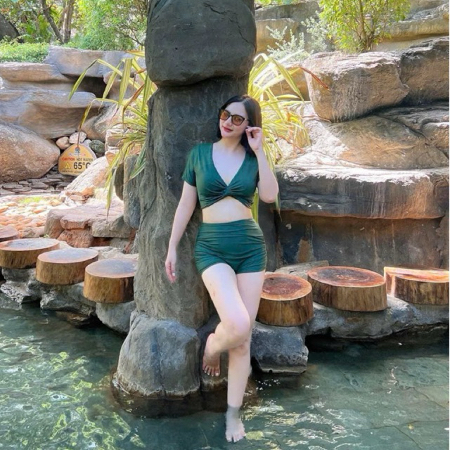 Đồ bơi nữ kín đáo Mẹ và Bé gái bikini 2 mảnh áo croptop tay ngắn màu phối quần lưng cao che khuyết điểm