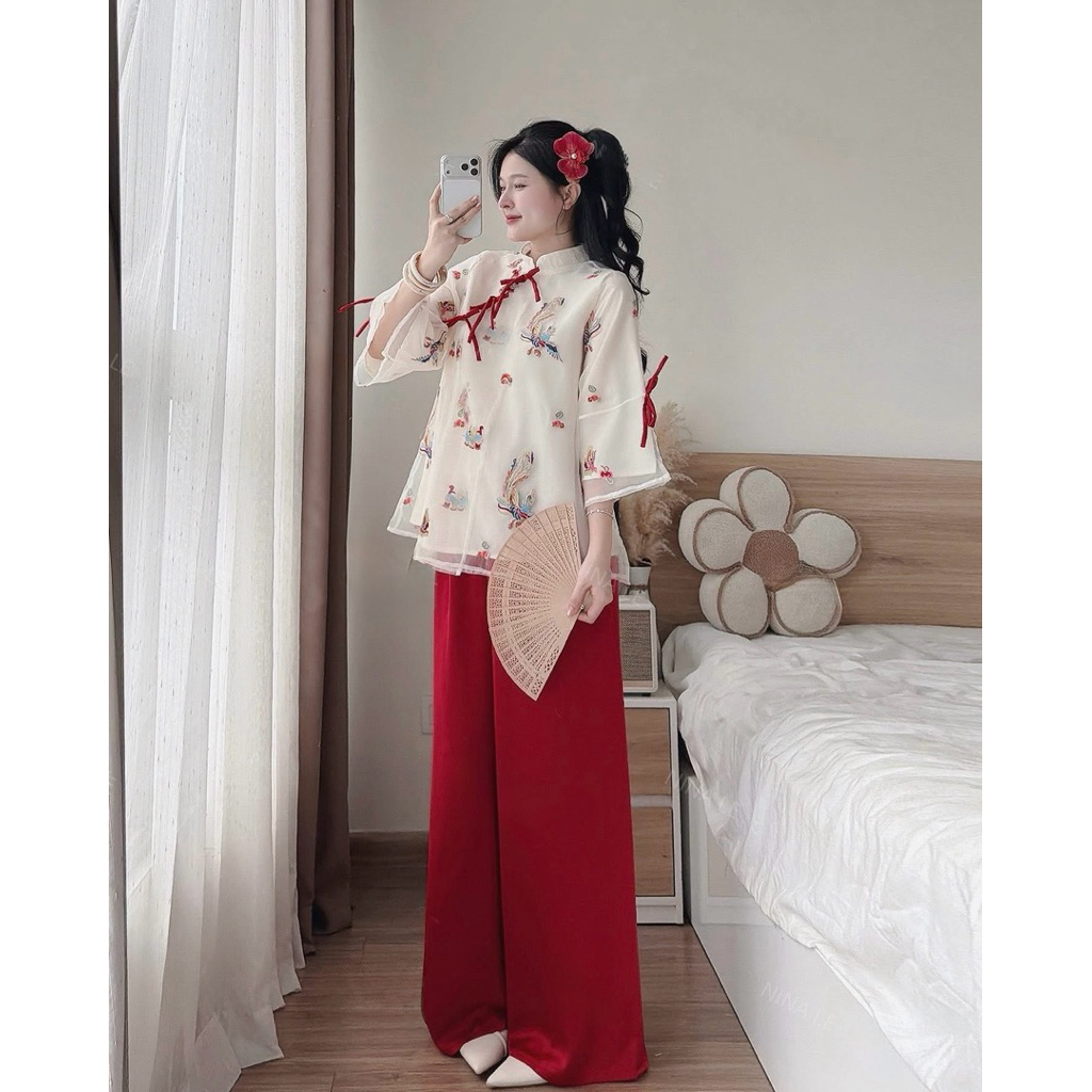 Hion Store - (CÓ BIGSIZE - HÀNG LOẠI 1) Set áo lam trắng thêu hạt đỏ + quần suông đỏ