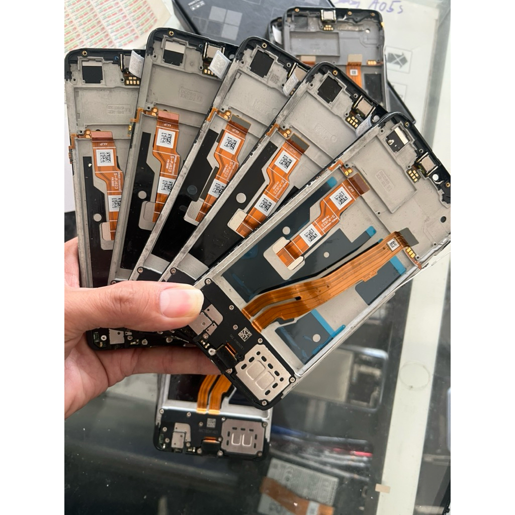 Màn hình Oppo F7,F7 pro,A3 zin hãng liền khung và màn dời