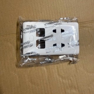 Mặt điện ổ cắm, công tắc S19 (lỗ vuông)