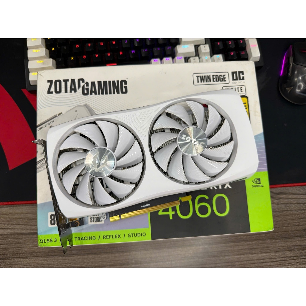 Card màn hình VGA ZOTAC GAMING RTX 4060 8GB Twin Edge OC White Edition Còn bảo hành 16.08.2026