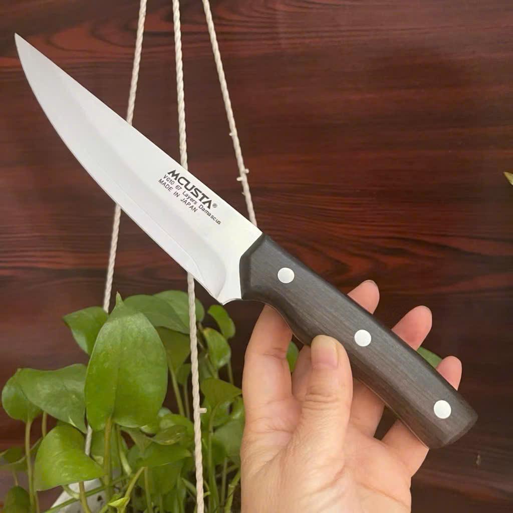 Dao thái lọc vân mcusta sắc bén, cán gỗ, dài 28cm