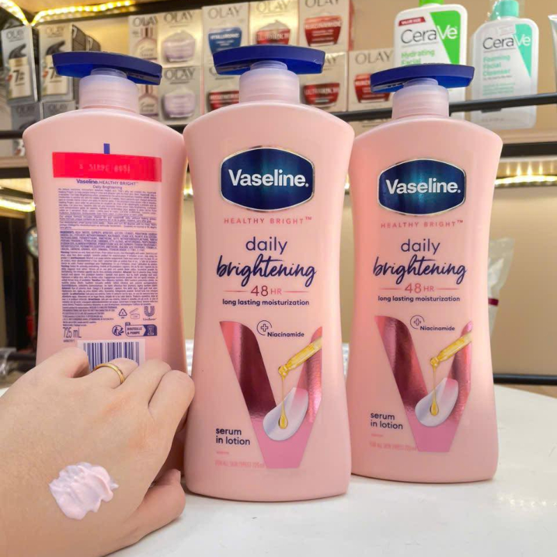 Vaseline Sữa Dưỡng Thể Healthy Bright Daily Brightening 48HR 725ml- Cấp Ẩm Cho Da Mềm Mại | BigBuy360 - bigbuy360.vn