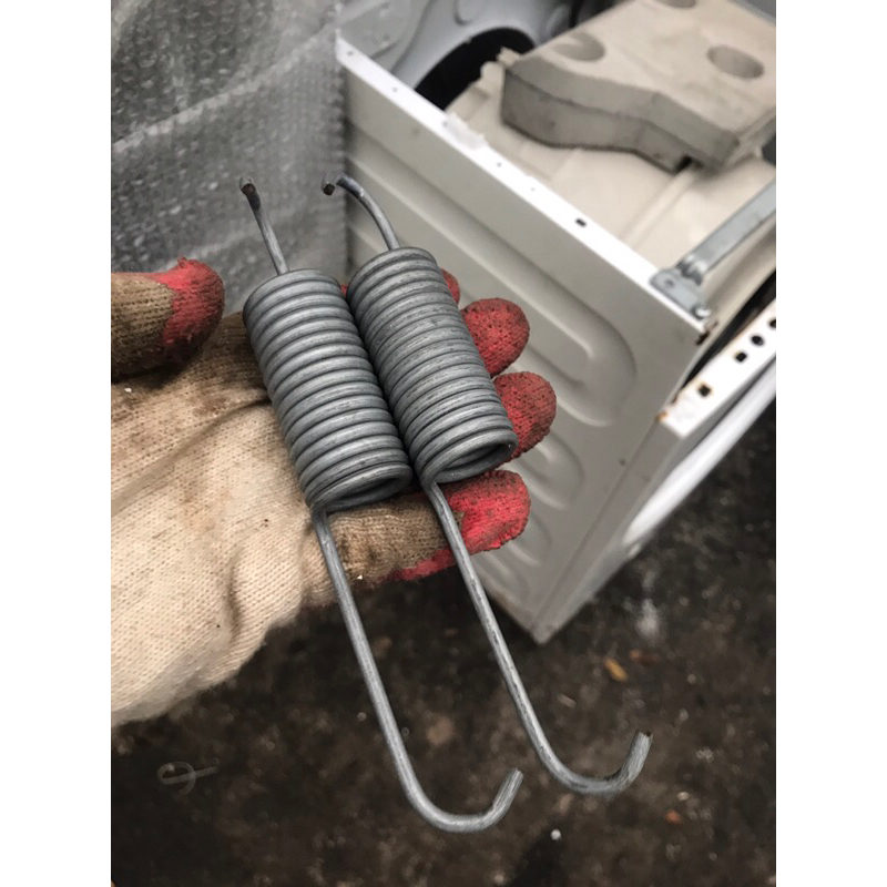 2 Lò xo treo lồng máy giặt Beko 8kg WTV 8634XS0 cũ tốt tháo máy