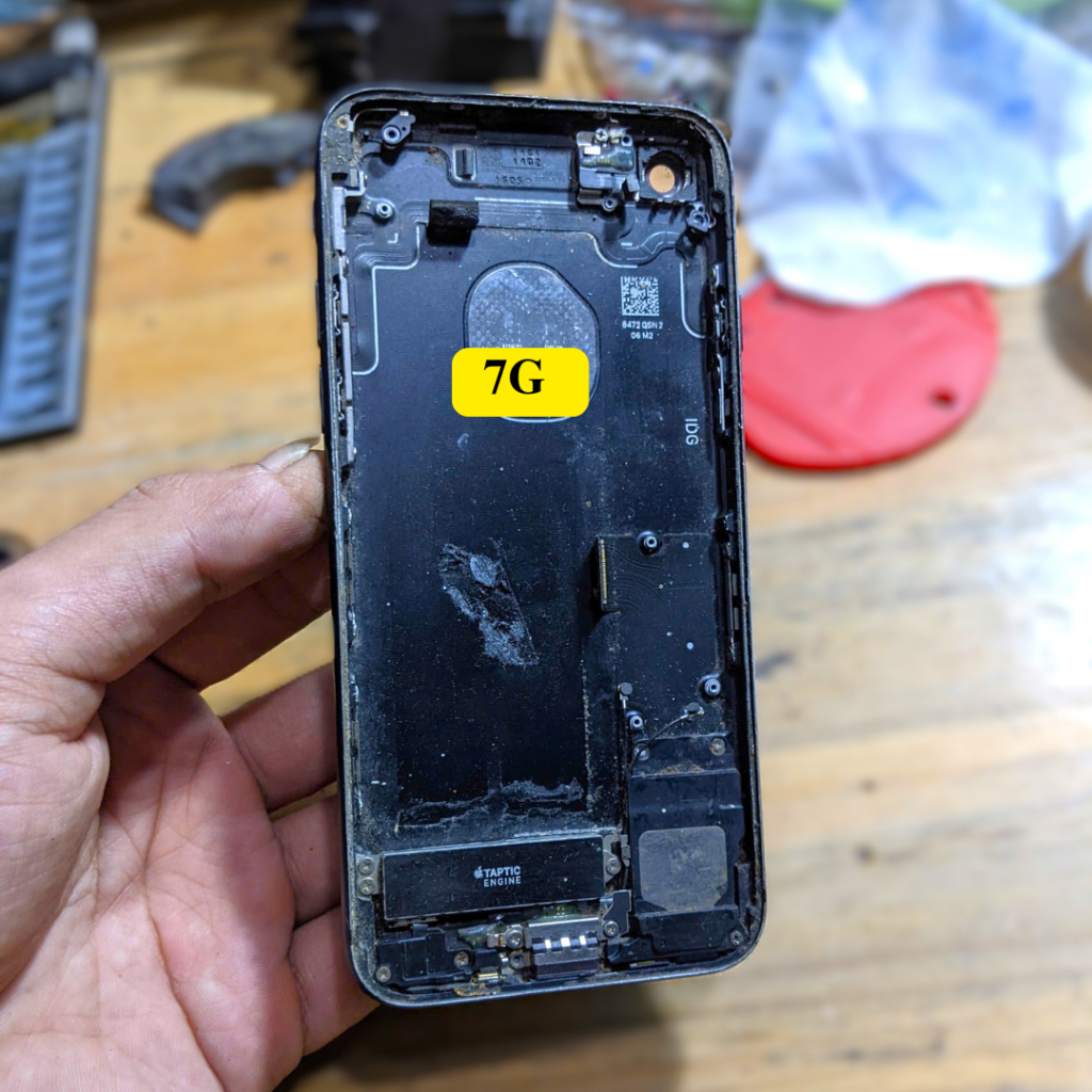 Vỏ cũ bóc máy thay thế cho điện thoại 7G - Loa ngoài / Cụm sạc cho điện thoại 7G