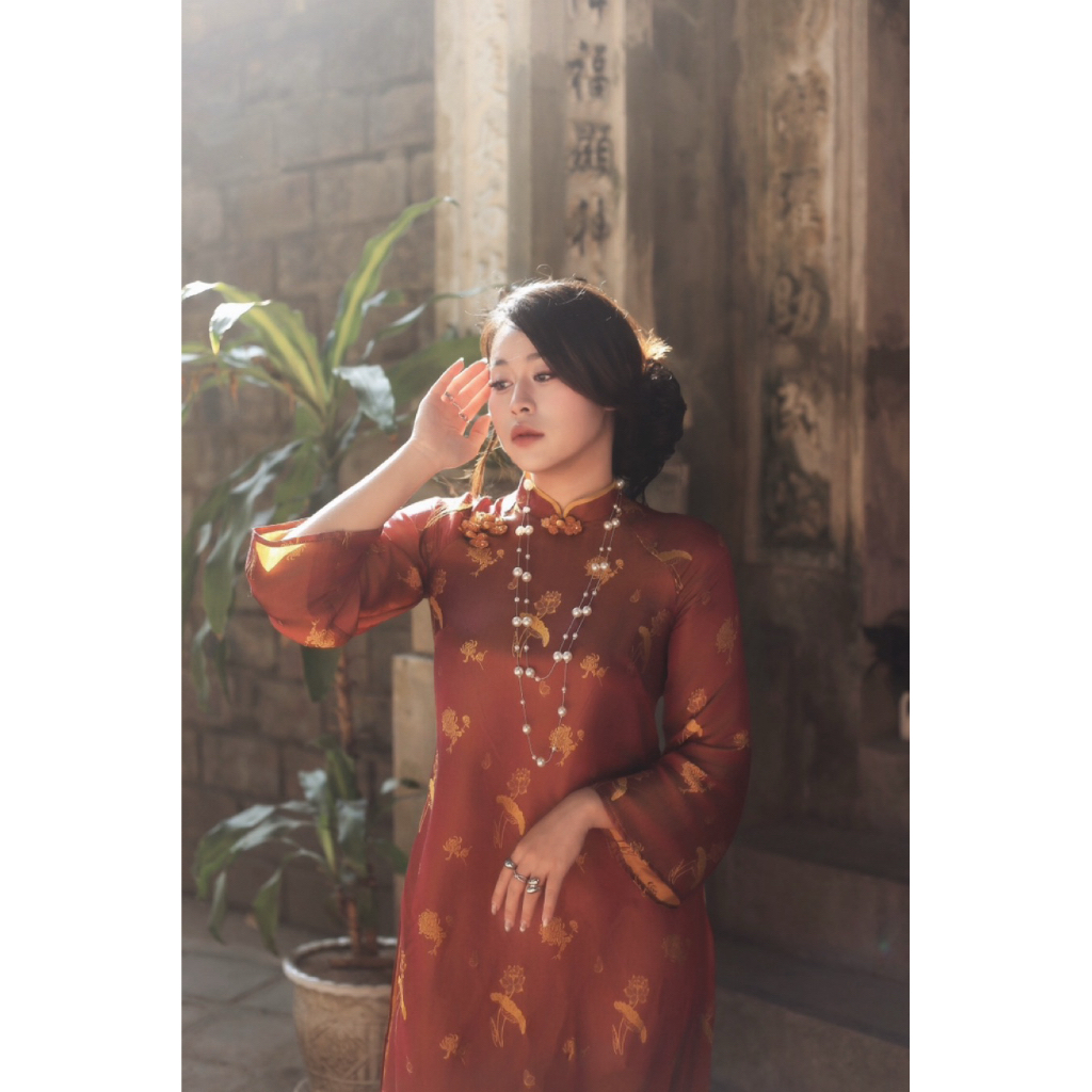 A’nalia - Áo dài TỊNH TÂM được làm từ lụa Nha Xá