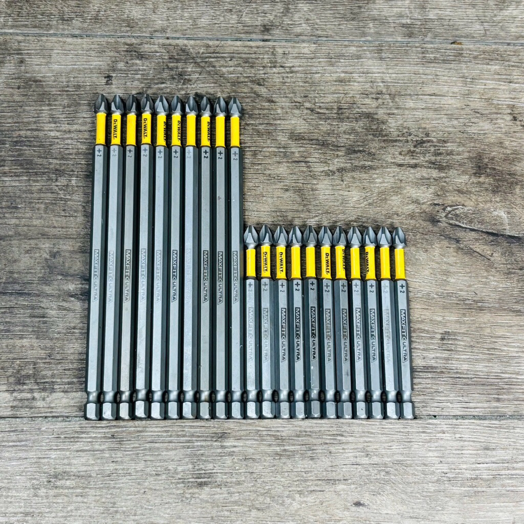 Mũi vặn vít cao cấp Dewalt PH2  MAXFIT.ULTRA (15cm -  9cm)