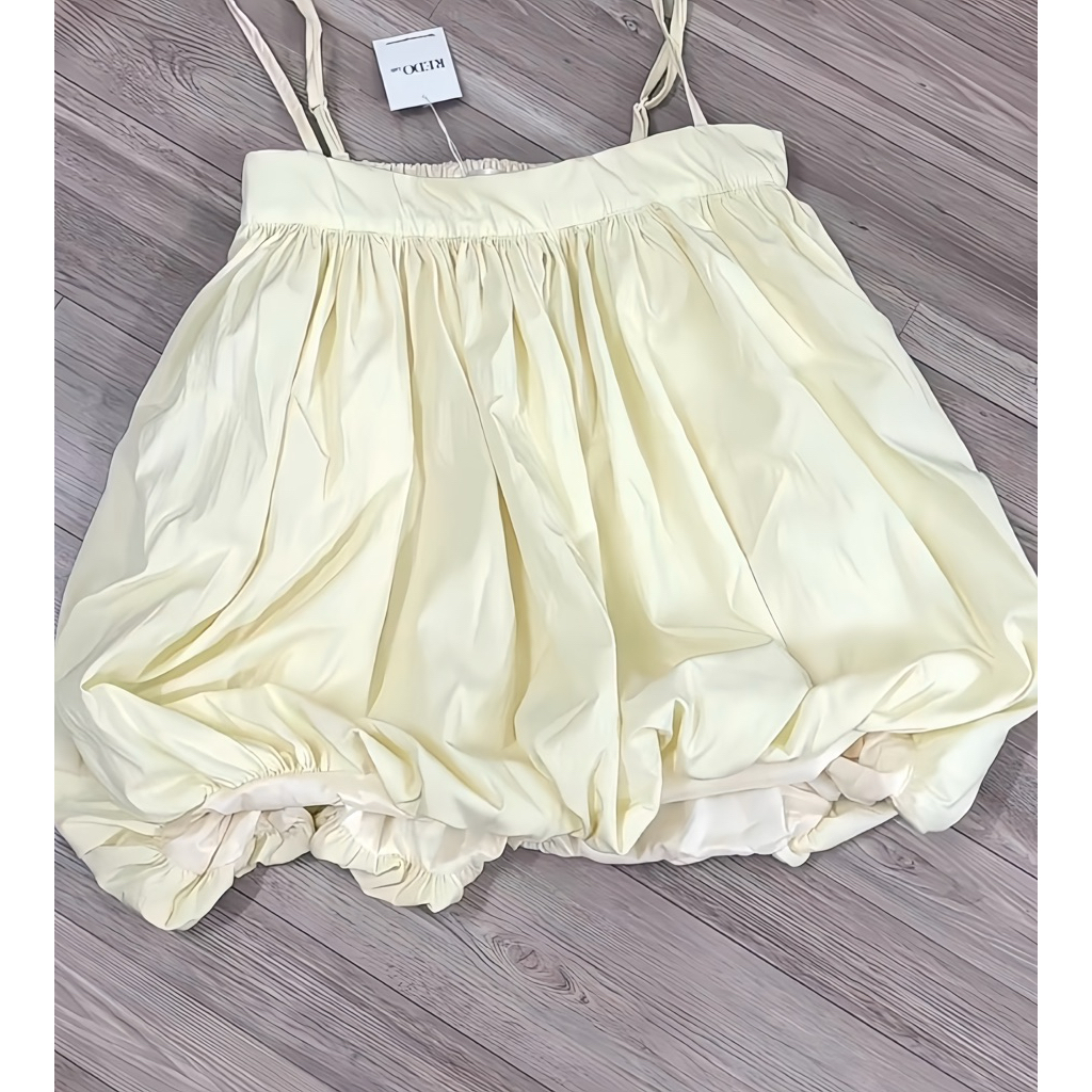 pass áo bí màu kem ạ