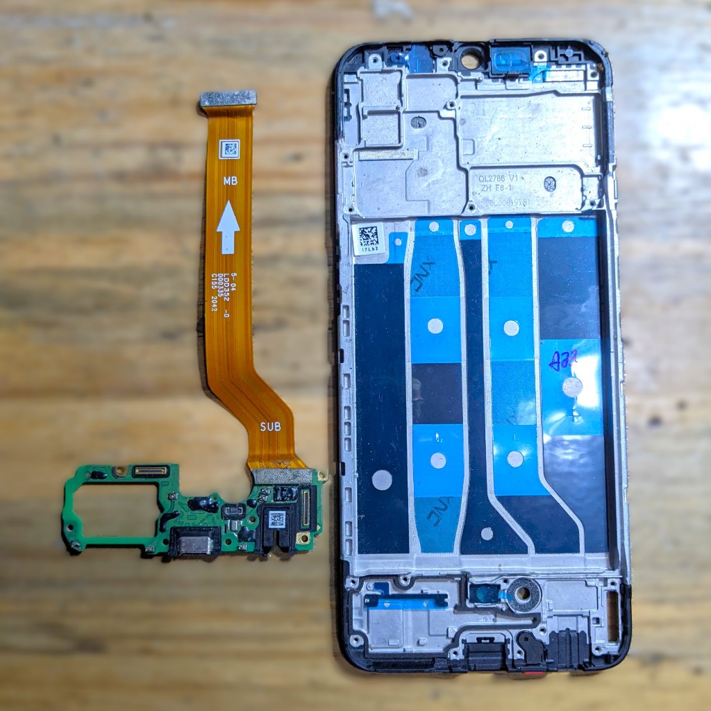 Linh kiện thay thế cho Oppo A73 4G(CPH2099) cũ bóc máy - Khung sườn / Cụm sạc Oppo A73 4G