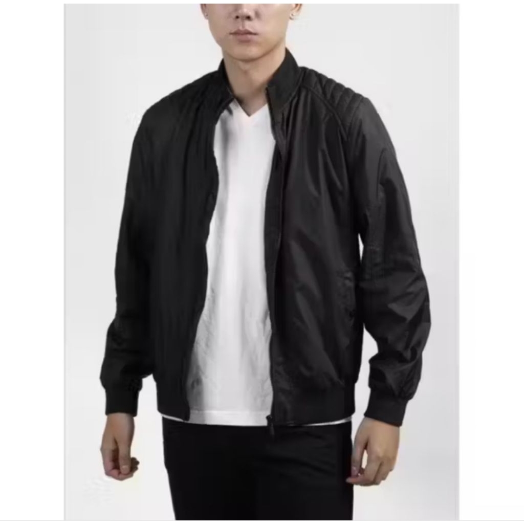 Áo khoác ARISTINO còn size S