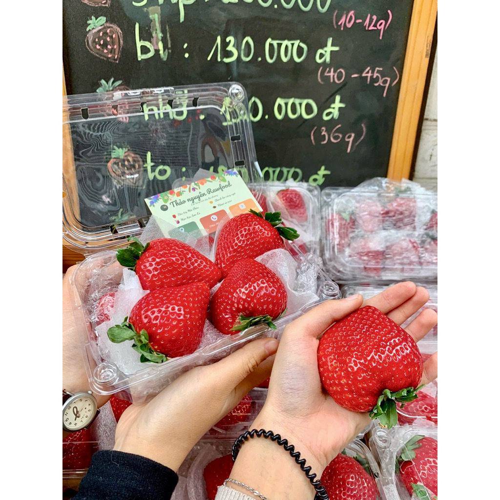 Dâu tây HiChi-dâu tây chất lượng cao/500g/1hộp