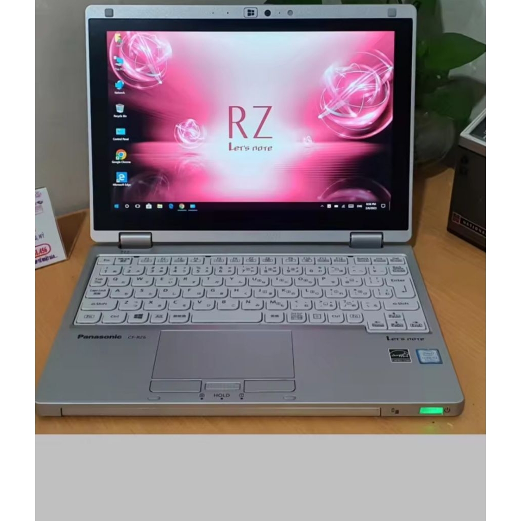 𝐋𝐚𝐩𝐭𝐨𝐩 gập xoay 360° 𝟐 𝐢𝐧 𝟏 𝐏𝐚𝐧𝐚𝐬𝐨𝐧𝐢𝐜  𝐂𝐅-𝐑𝐙𝟔, siêu bền, màn hình cảm ứng(like new 90%)