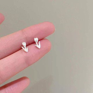 Khuyên tai bạc hoa Tulip bạc 925 The Mind