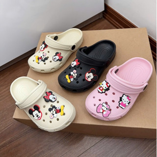 [Tặng 6 Sticker] Dép sục cross cho trẻ em charm ngẫu nhiên đế mềm nhẹ siêu xinh