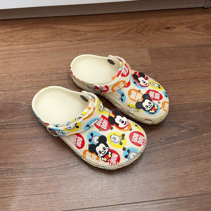 Dép sục cross họa tiết quai hậu cho trẻ em kèm charm rời đế mềm siêu nhẹ